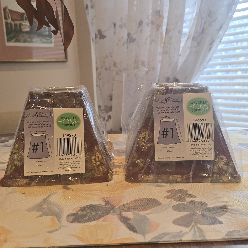 Waverly Home Brown Floral Lamp Shades